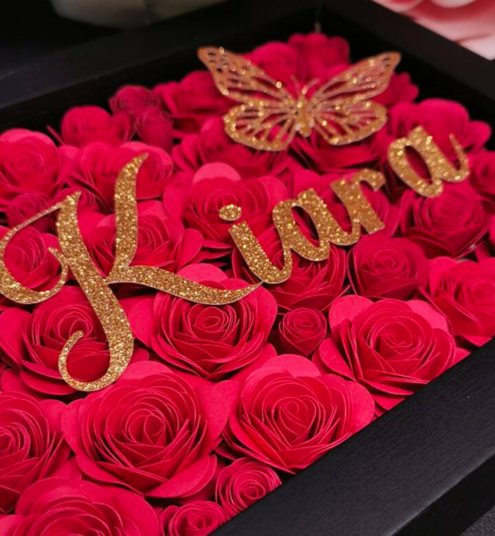 Glitter Name Roses Frame