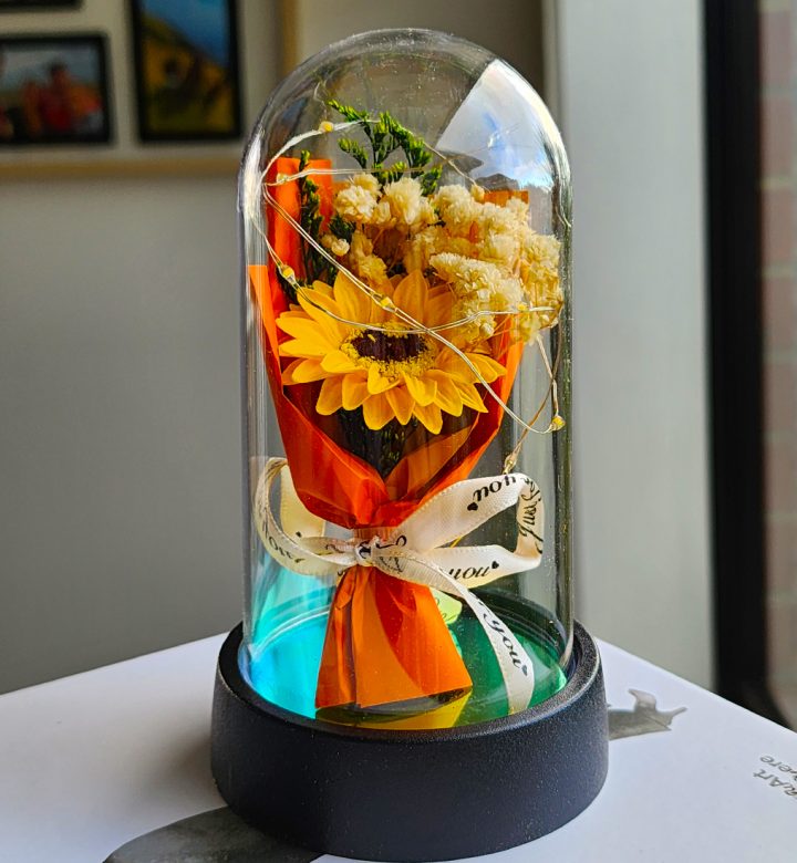 Sunflower Bouquet Dome